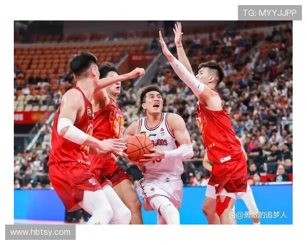 全运会特别报道：重庆篮球队拼搏历程与荣耀追寻的故事